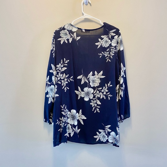 Floral Kimono - Picture 3 of 4